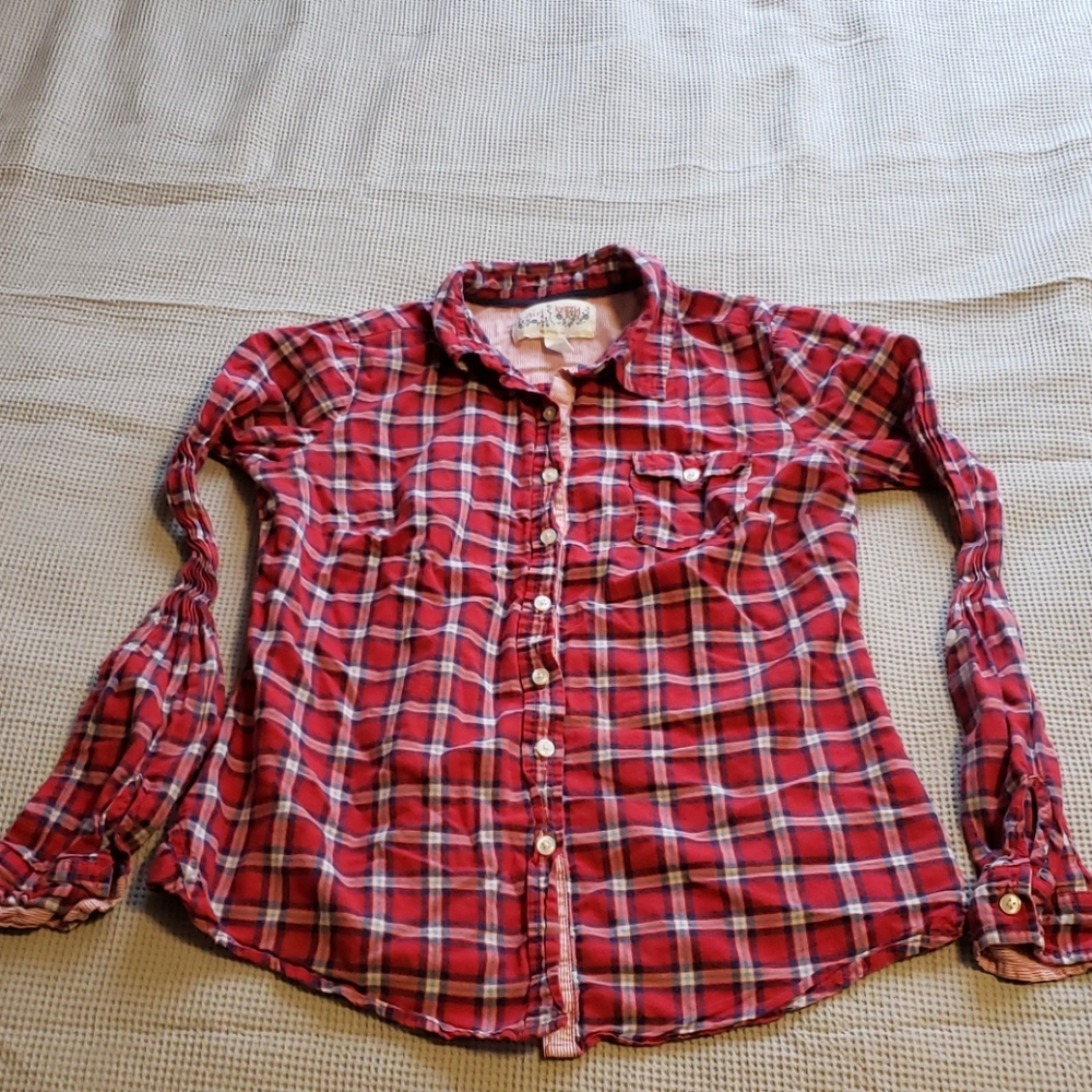 Juniors button down plaid shirt